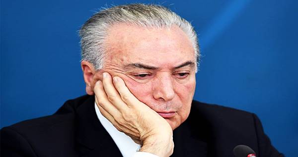 A curta era Temer e escândalos imensos