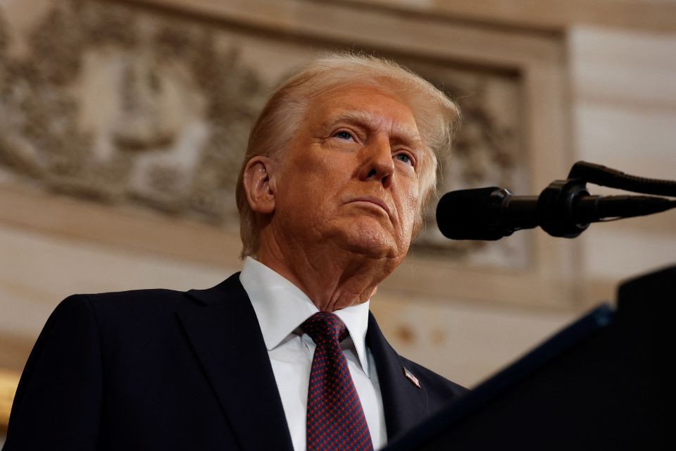 DISSE O HITLER QUE FALA INGLÊS: “UMA CIVILIZAÇÃO PODE ACABAR ESTA NOITE”